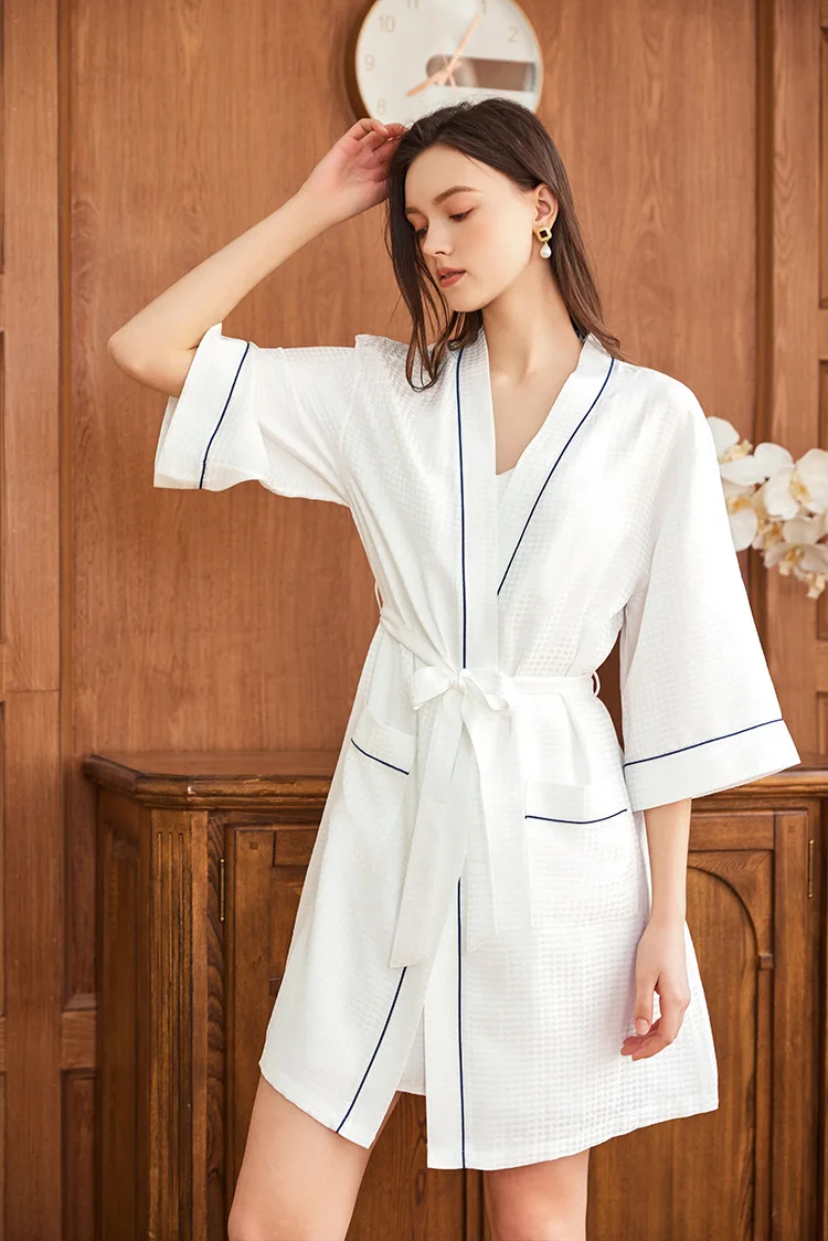 Robe Silk Women - Żakardowy szlafrok wafelkowy ze 100% jedwabiu