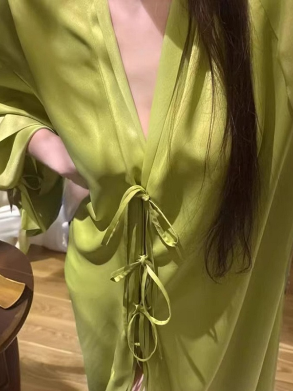 Lekki, długi kardigan z jedwab – Robe Silk Women recenzja i cena